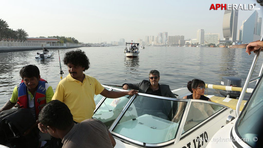 Aarambam Tamil Movie Working Stills