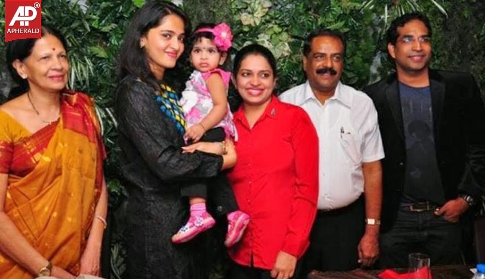 Actress Anushka Shetty Unseen Photos