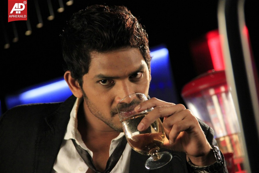 Adee Lekka Movie Stills