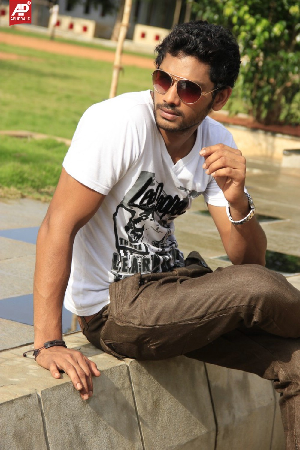 Adee Lekka Movie Stills