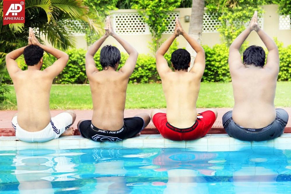 Adhee Lekka New Stills n Walls