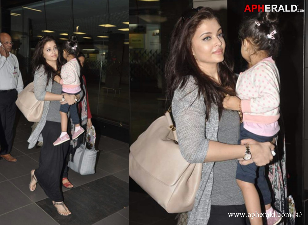 Aishwarya with Aaradhya New Stills