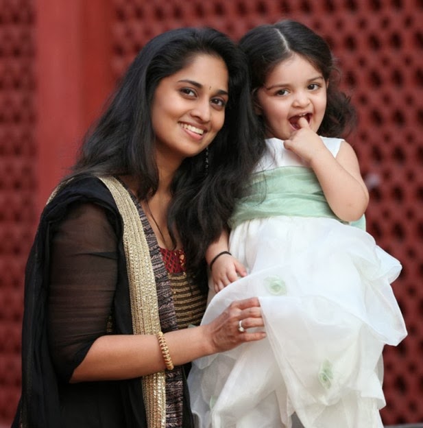 Ajith Kumar Daughter Pics