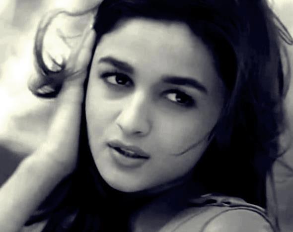 Alia Bhatt Rare and Unseen Pics