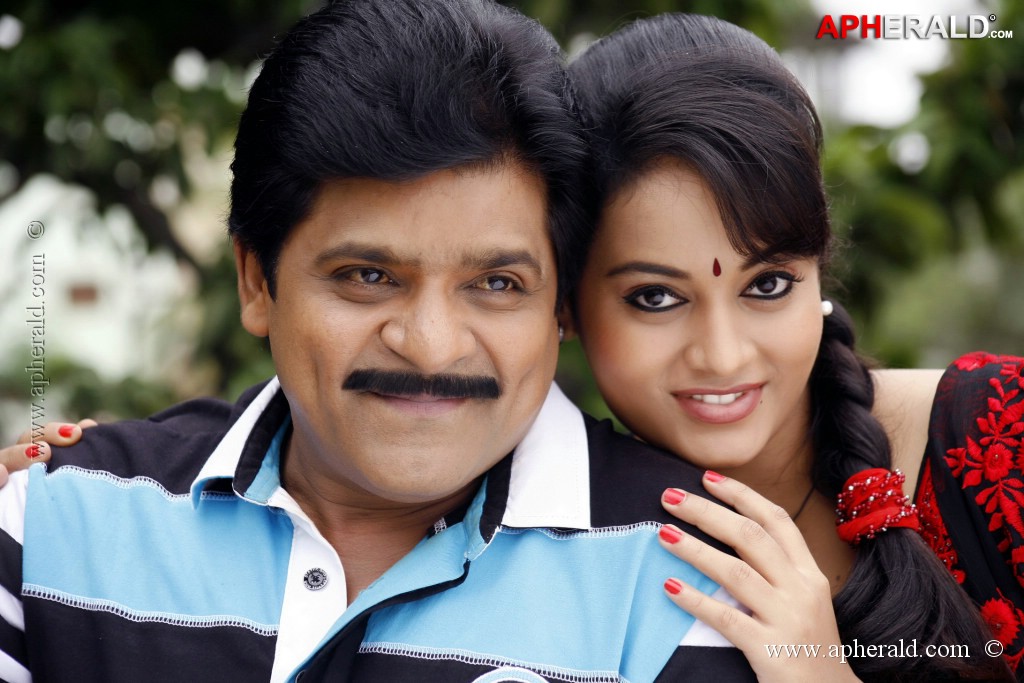 Alibaba Okkade Donga Movie Stills