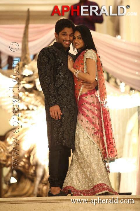 Allu Arjun Sneha Reddy Photos