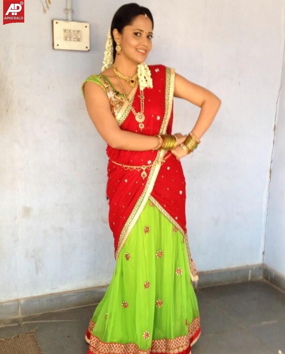 Anchor Anasuya Unseen Rare Images