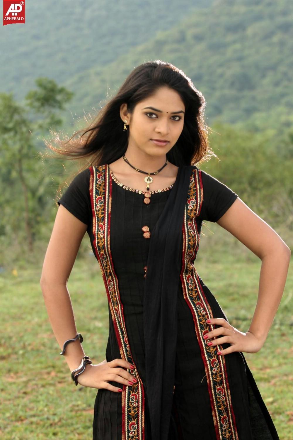Angaali Pangaali Movie Stills