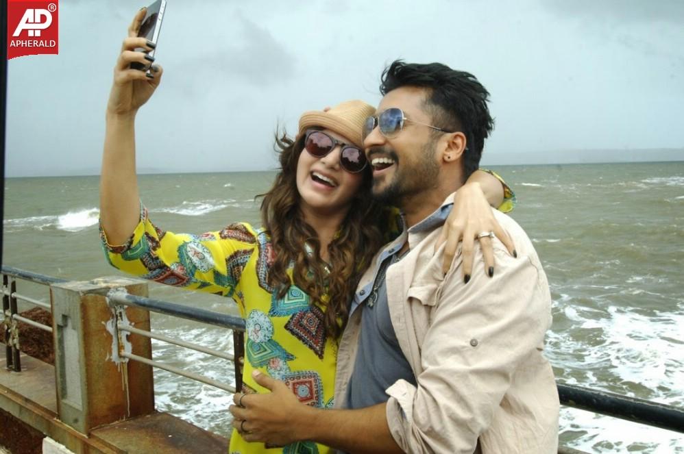 Anjaan Movie Latest Images