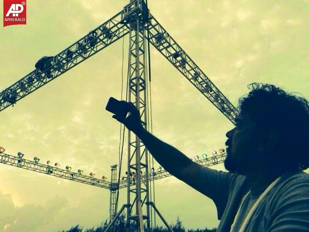Anjaan Movie Working Stills