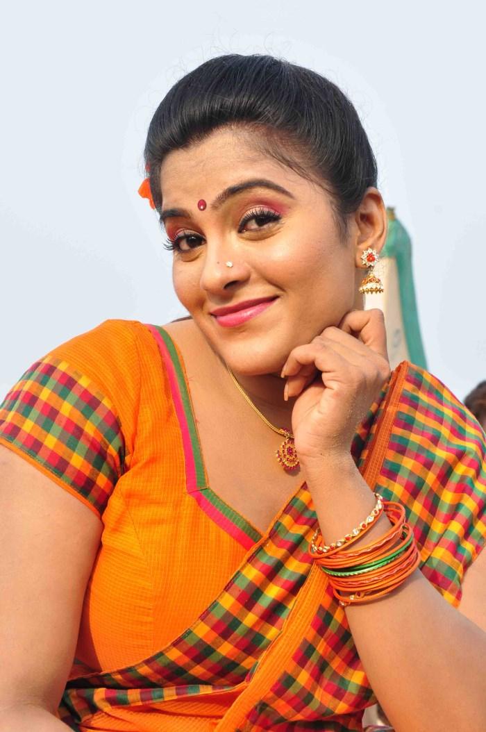 Anjukku Onnu Movie Stills