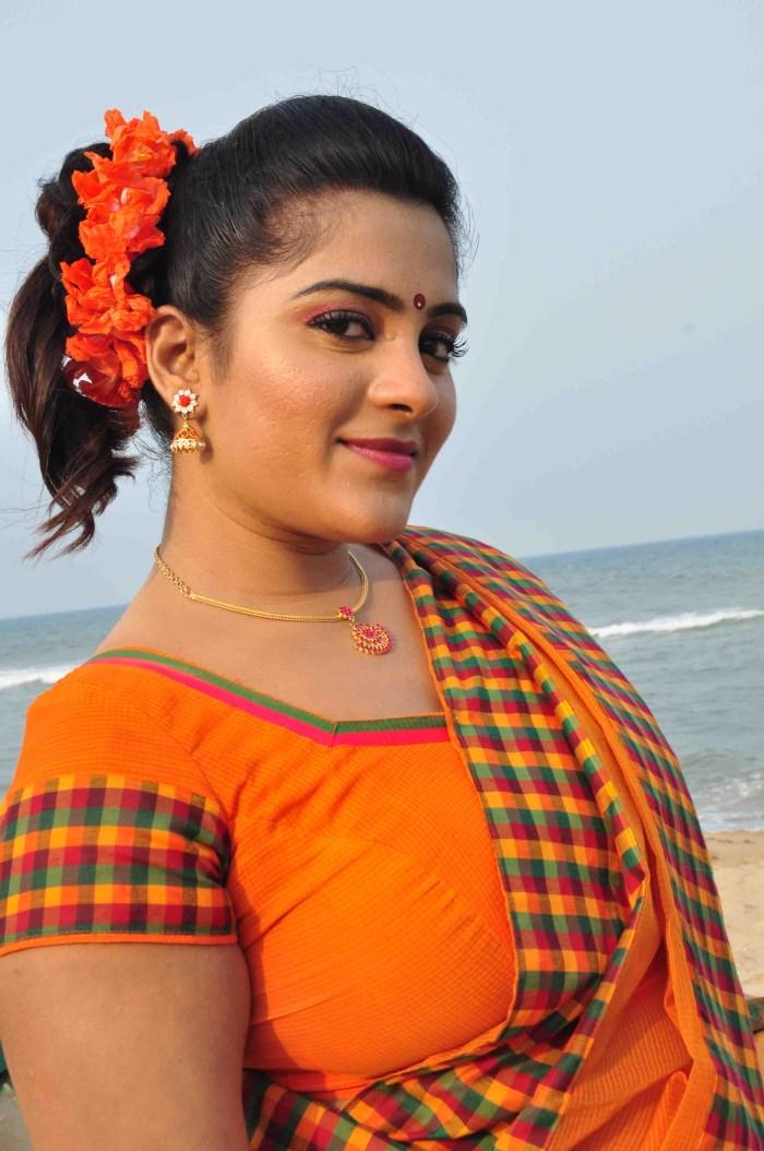 Anjukku Onnu Movie Stills