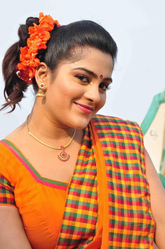 Anjukku Onnu Movie Stills