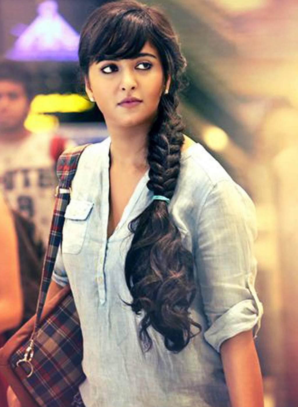 Anushka Stills From Yennai Aridhaal Movie