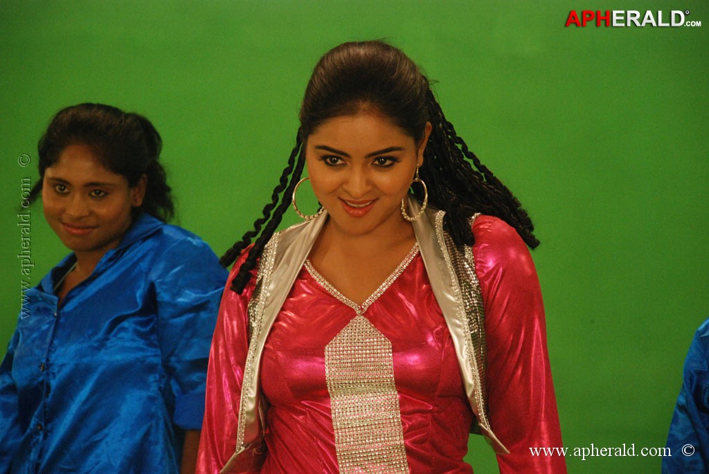 Arya Surya Tamil Movie Stills