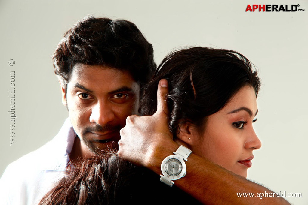 Athiyayam Tamil Movie stills
