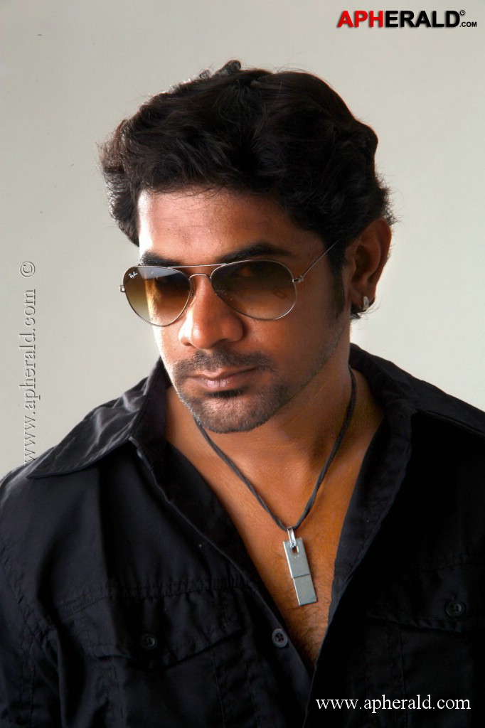 Athiyayam Tamil Movie stills