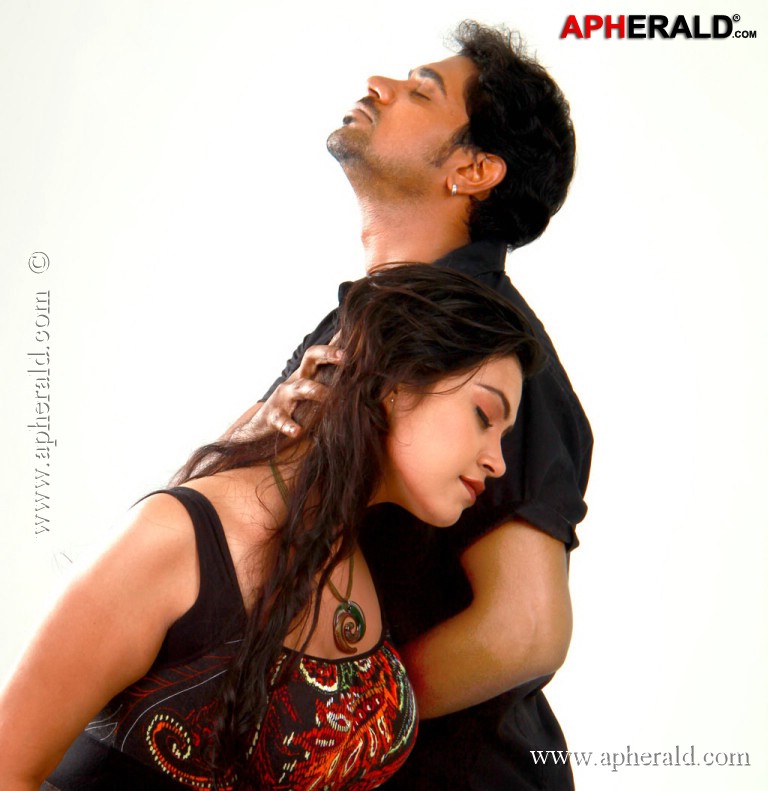 Athiyayam Tamil Movie stills