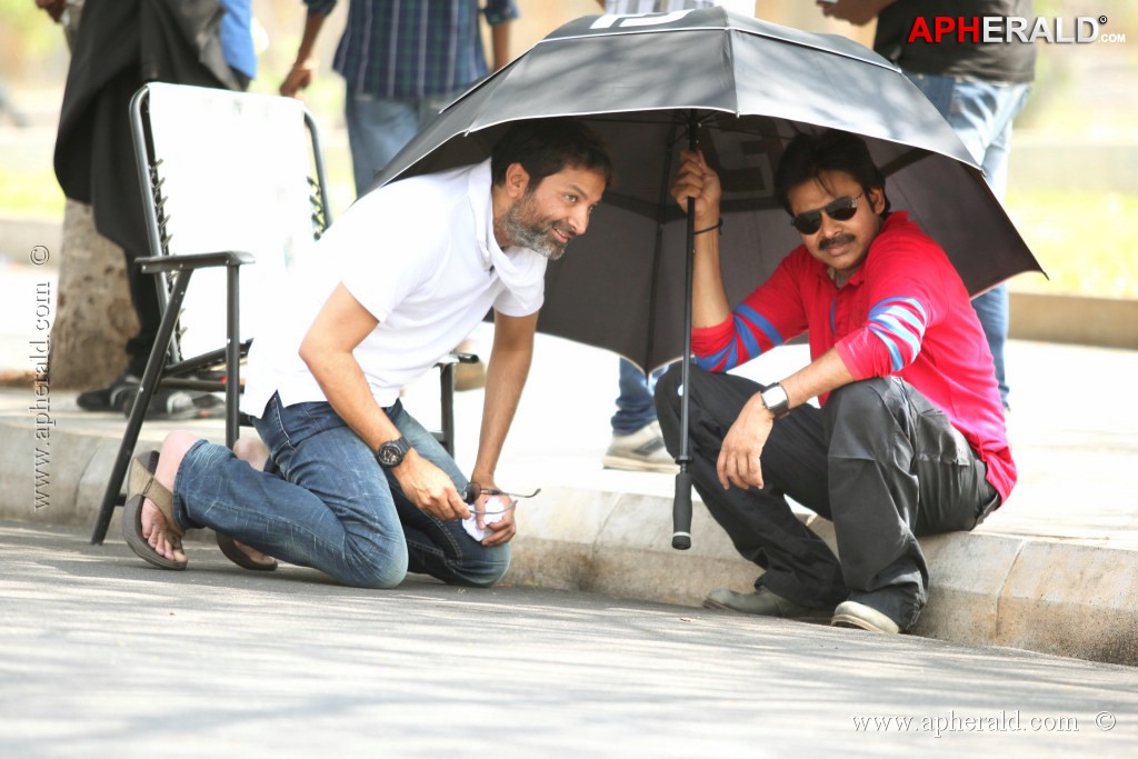 Attarintiki Daredi Movie Working Stills