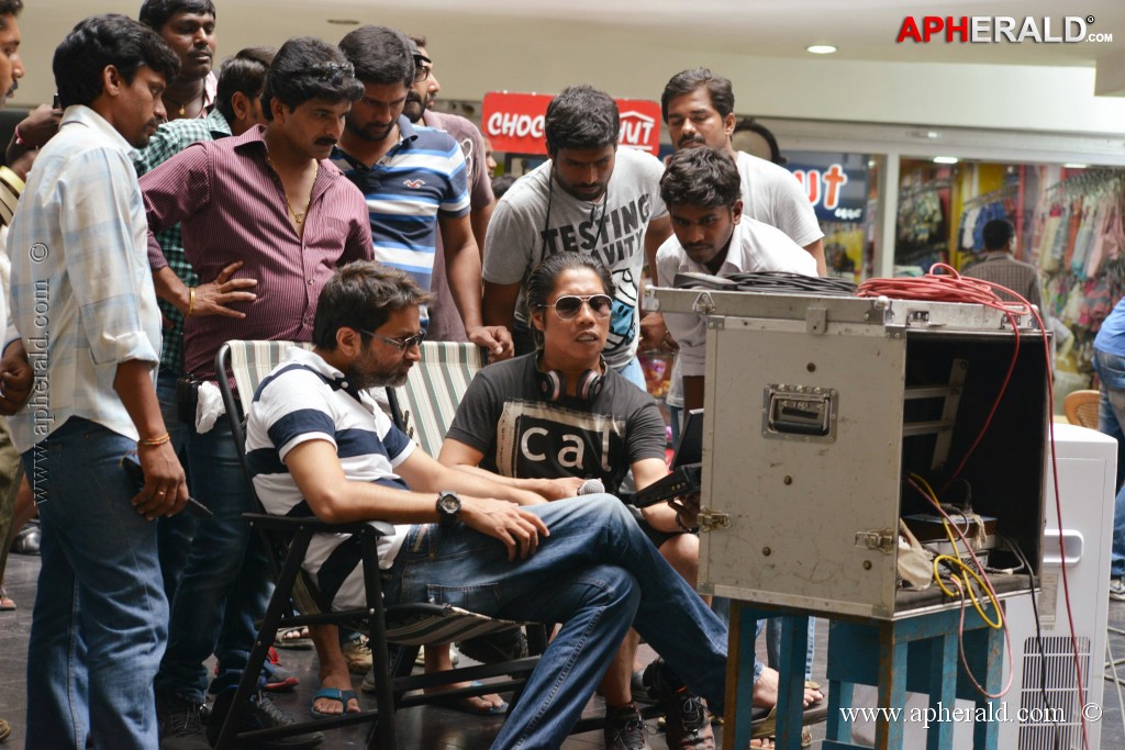 Attarintiki Daredi Movie Working Stills