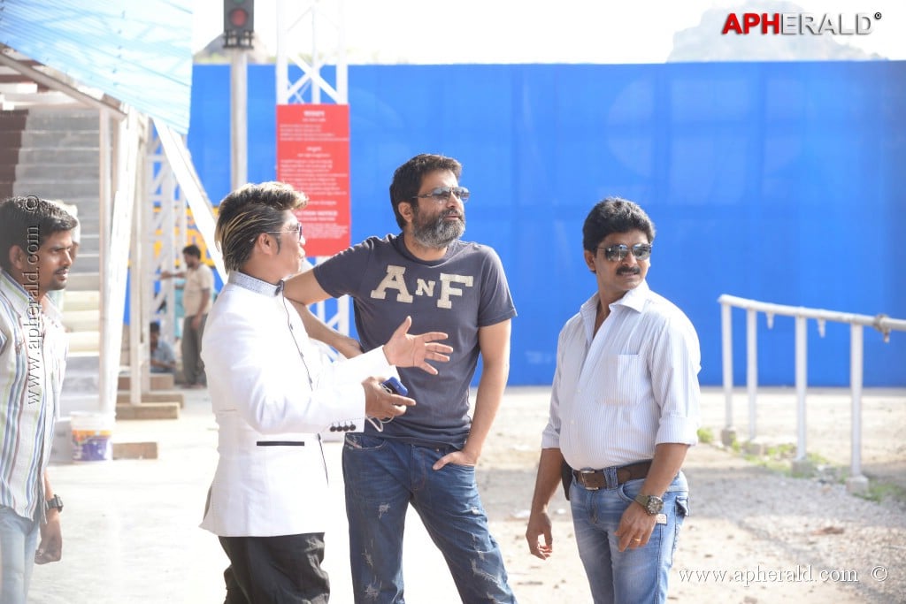 Attarintiki Daredi Movie Working Stills