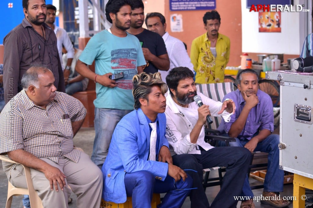 Attarintiki Daredi Movie Working Stills