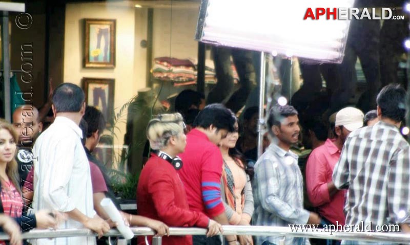 Attarintiki Daredi Working Stills