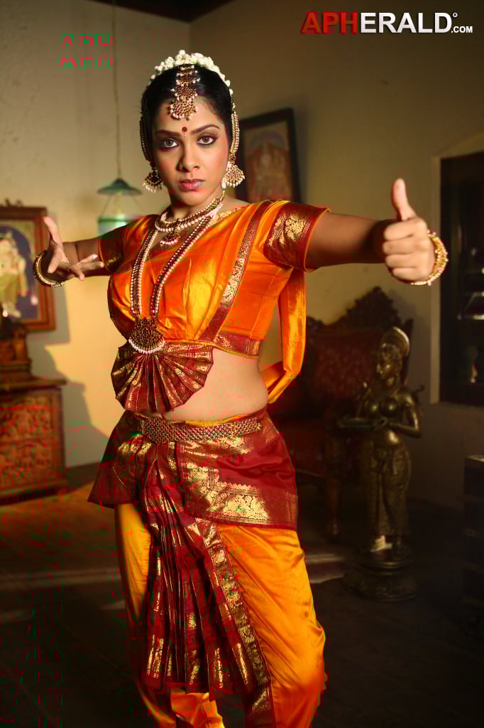 Avanthipuram Movie Stills