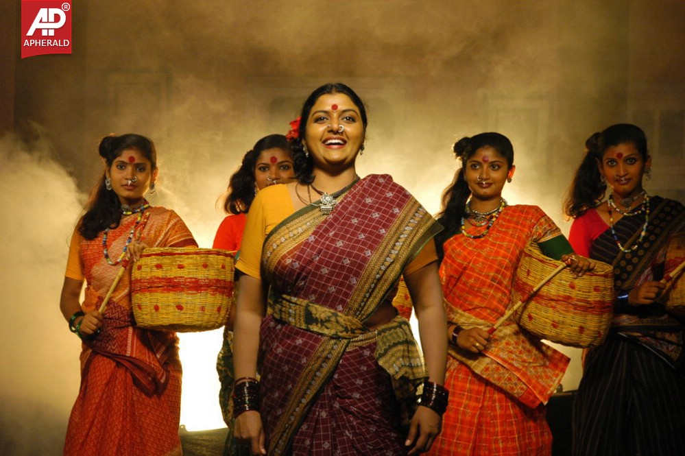 Avatharam Movie New Working Stills