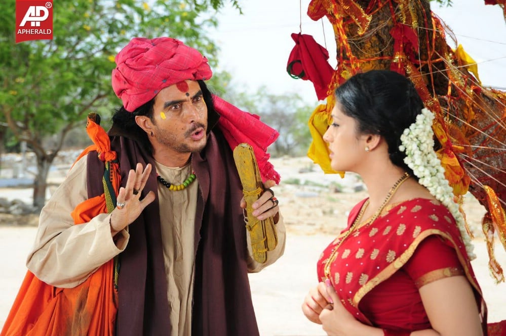 Avatharam Movie New Working Stills