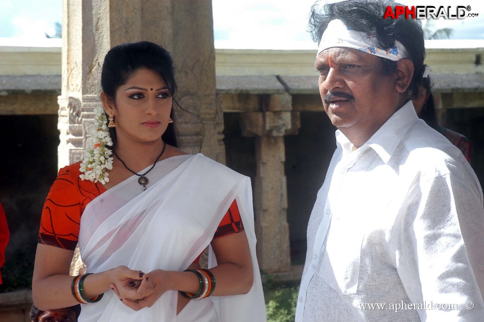 avatharam movie photos