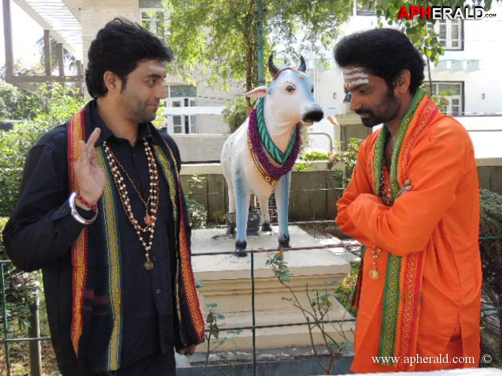 Ayyappa Darshanam Movie Working Stills