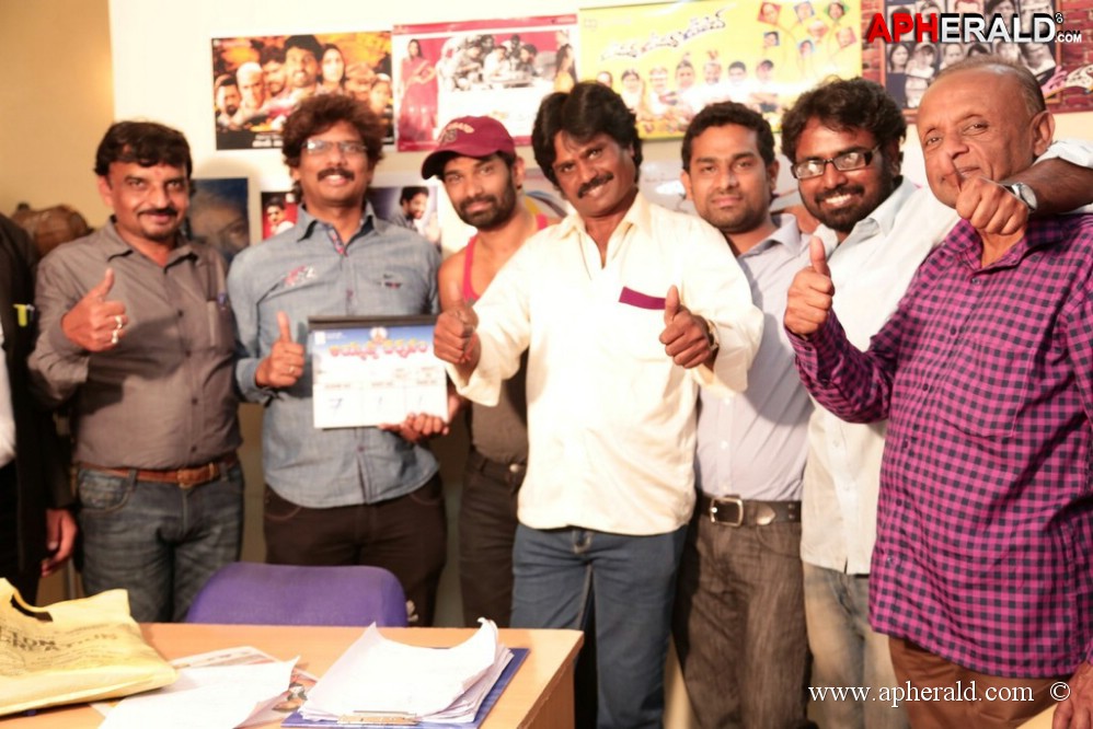 Ayyappa Darshanam Movie Working Stills