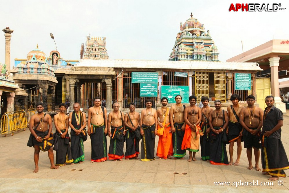 Ayyappa Darshanam Movie Working Stills