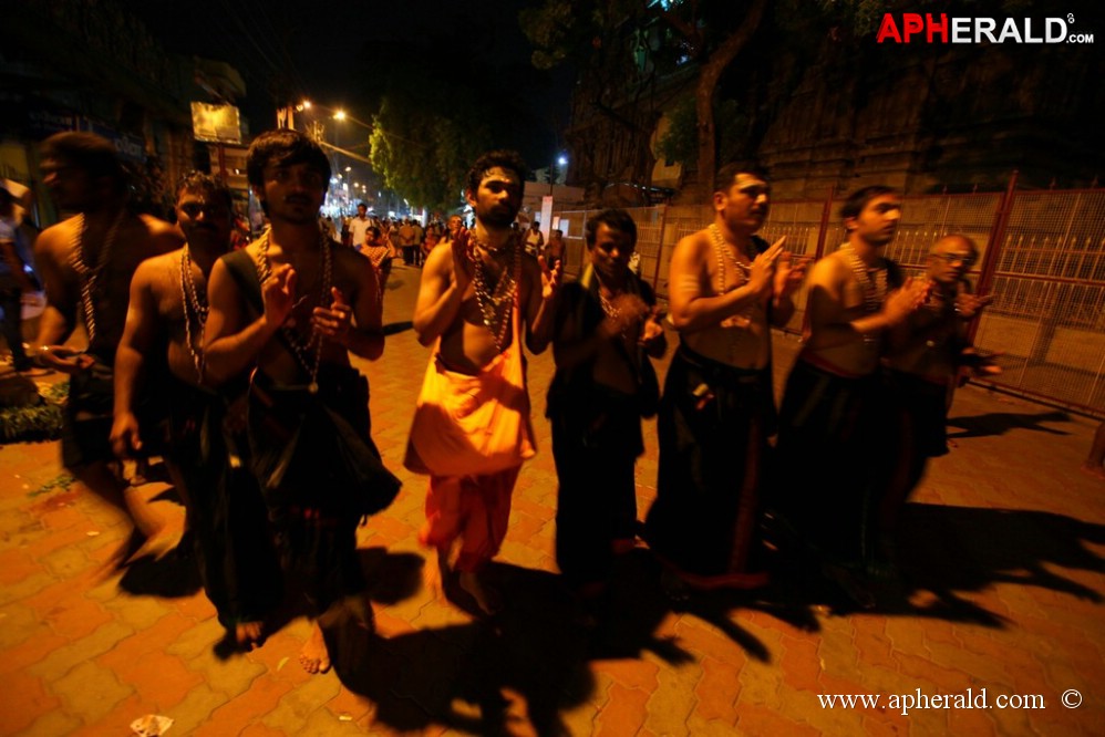 Ayyappa Darshanam Movie Working Stills