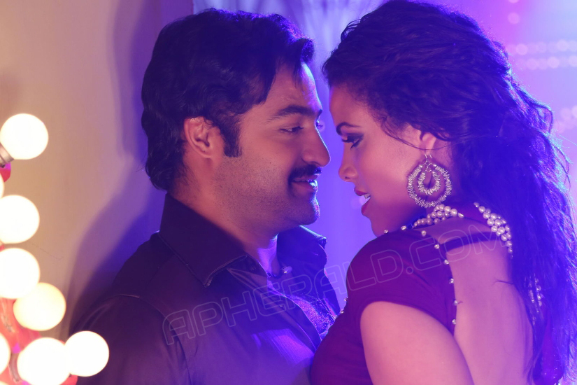 Baadshah Movie Latest Stills