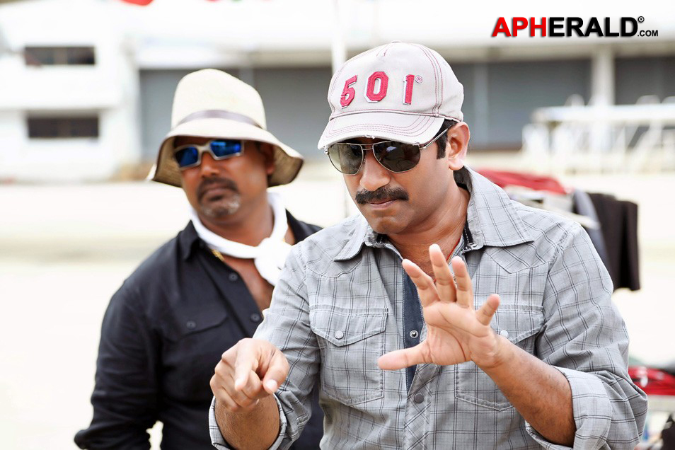 Baadshah Movie Working Stills