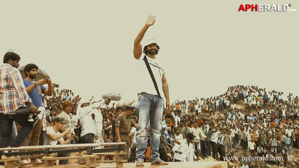 Bahubali Movie 1st Look n Making Stills