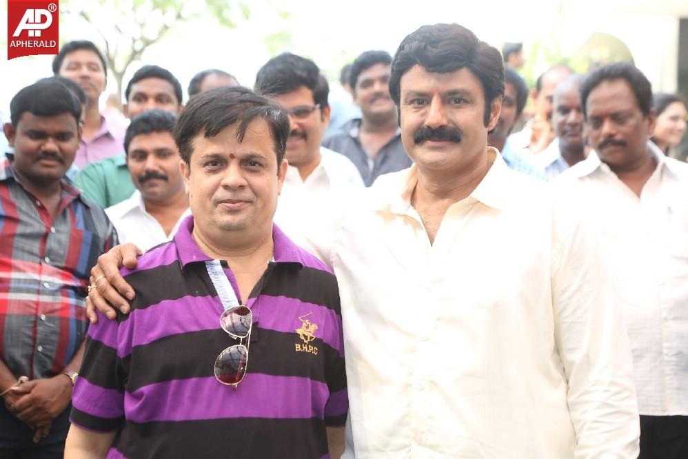 Balakrishna with Fans Images