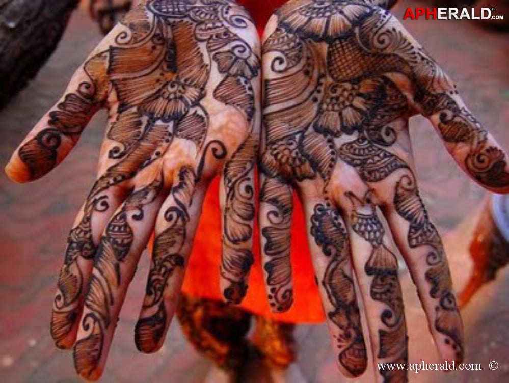 best mehndi designs in india