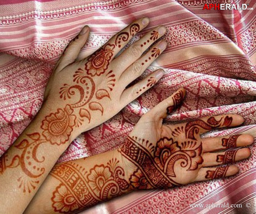 best mehndi designs in india