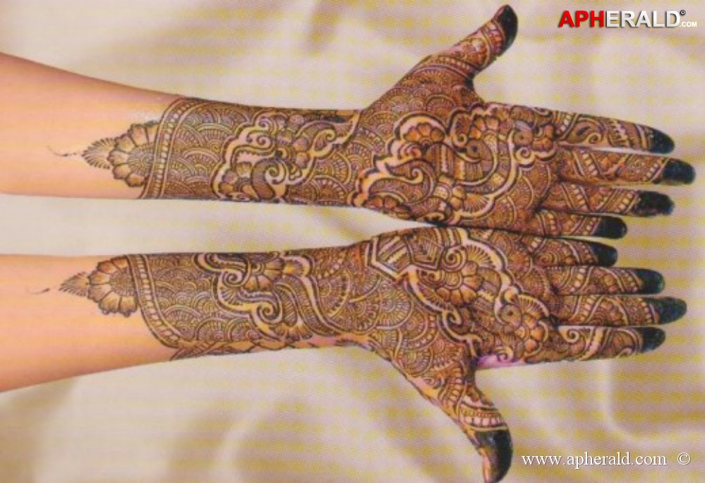 best mehndi designs in india
