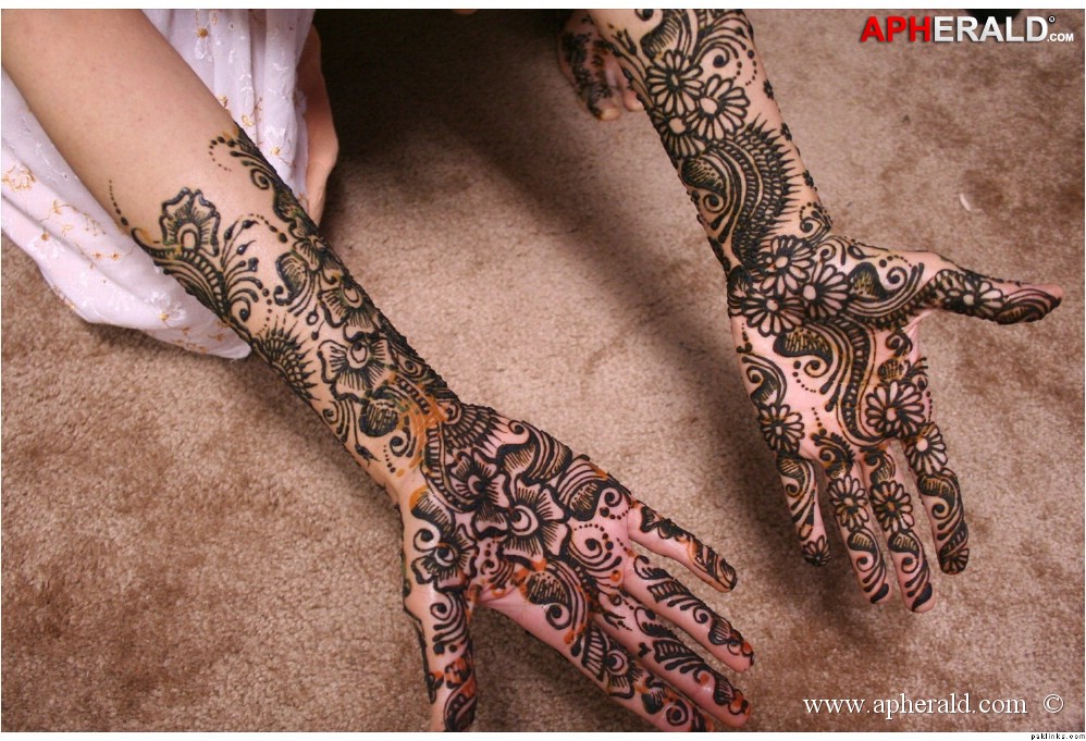 best mehndi designs in india