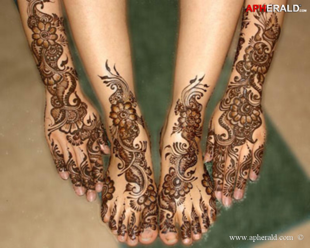 best mehndi designs in india