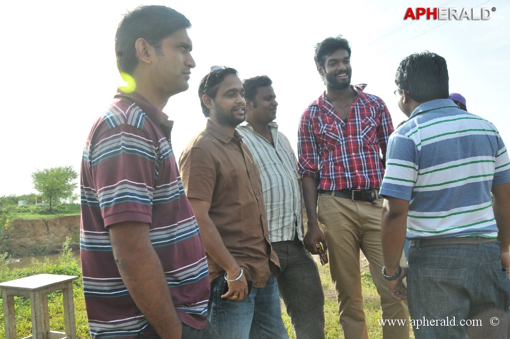 BIlla Rranga Movie Working Stills