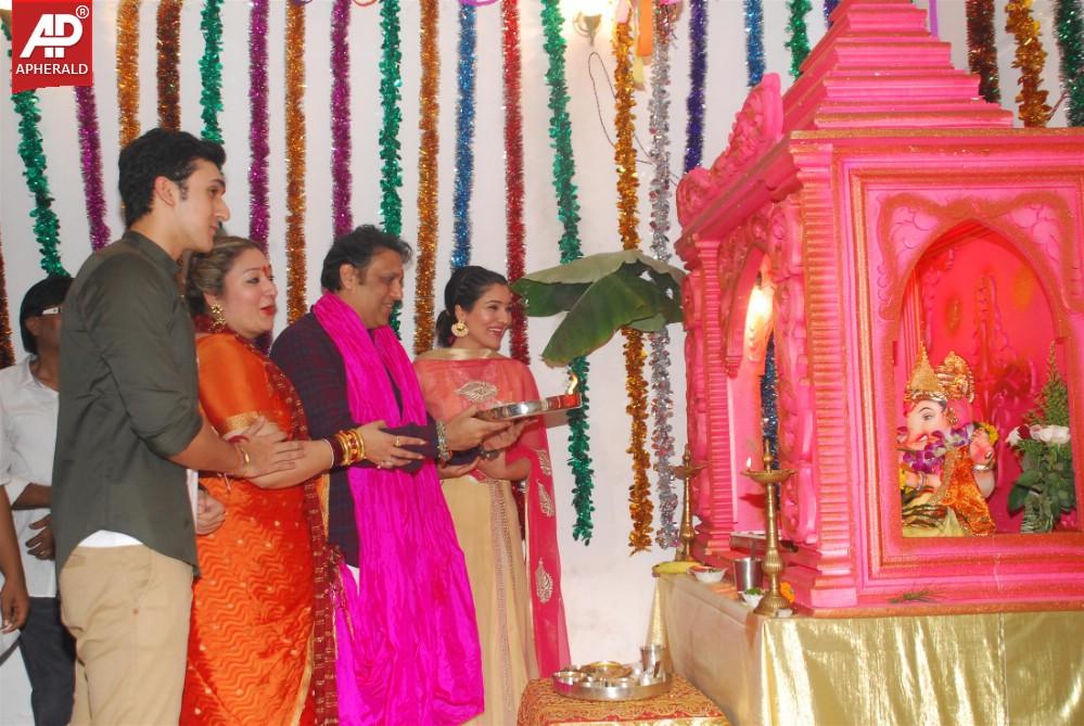 Bollywood Celebs Celebrate Ganesh Chaturthi 2014