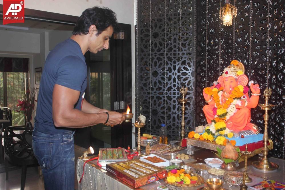 Bollywood Celebs Celebrate Ganesh Chaturthi 2014