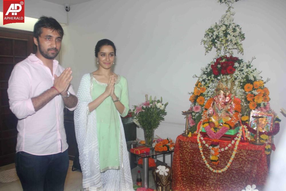 Bollywood Celebs Celebrate Ganesh Chaturthi 2014