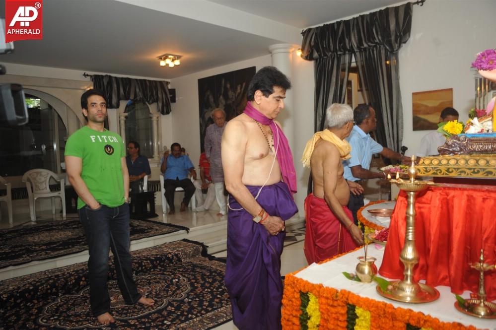 Bollywood Celebs Celebrate Ganesh Chaturthi 2014