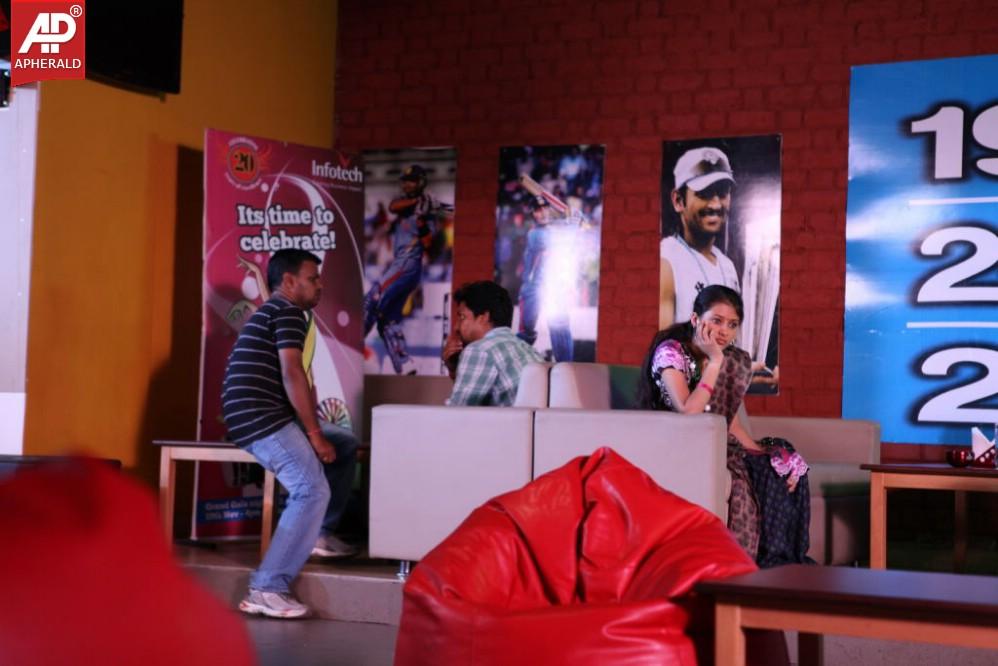 Boy Meets Girl Tholiprema Katha Working Stills